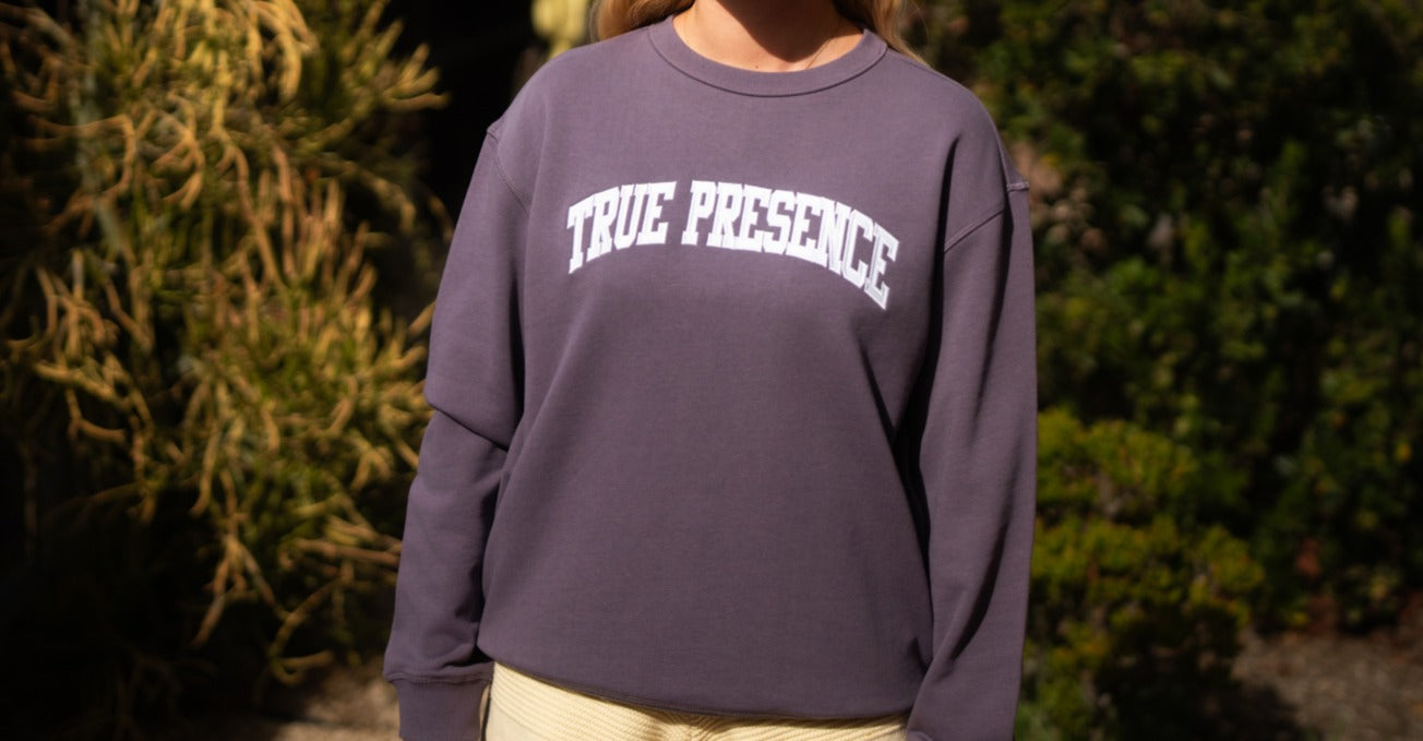Women's True Presence Relax Crew Mauve