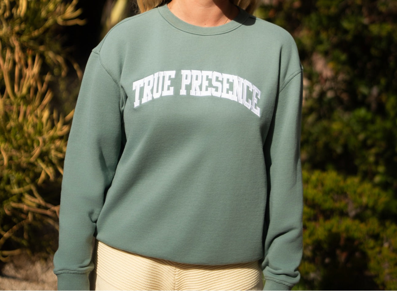 Women's True Presence Relax Crew Sage
