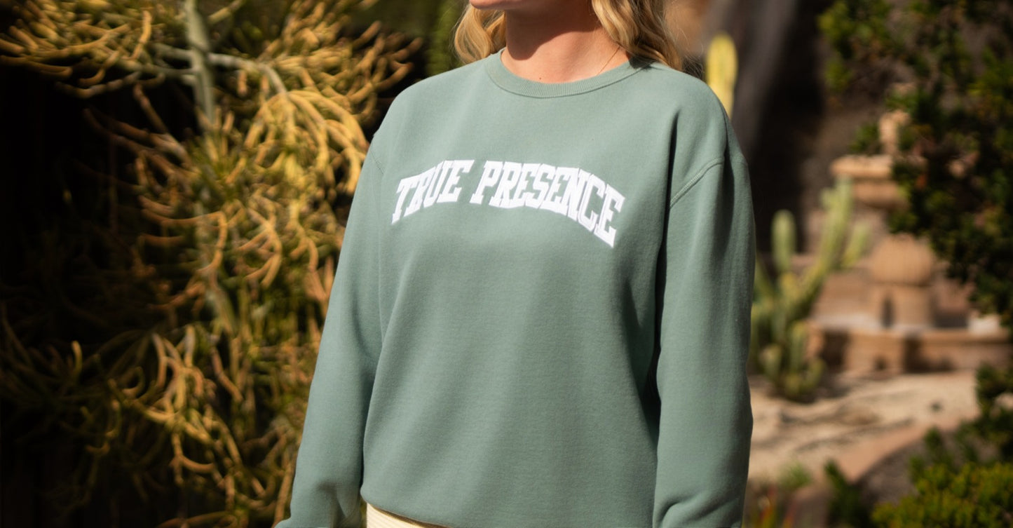 Women's True Presence Relax Crew Sage